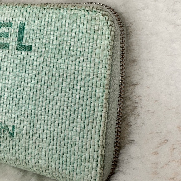 Chanel Deauville Wallet, Lagerfeld Collection color aquanarine - Picture 11 of 17